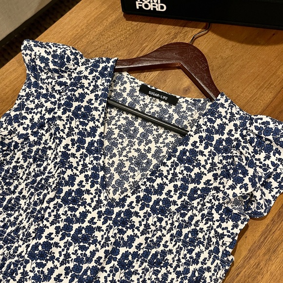 Floral Ruffles Dress - Picture 3 of 4